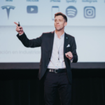 Marcos Lovera Conferencista en Charlas Motivacionales