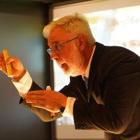 Lluís Serra Conferencista en Charlas Motivacionales